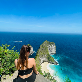 Sarah overlooking Kelingking Beach, Nusa Penida
