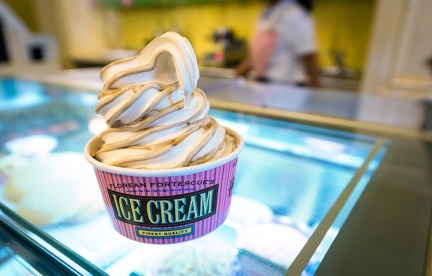 butterbeer-ice-cream-harry-potter-diagon-alley