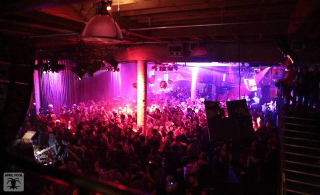 67878_251591955013059_1629110946_n